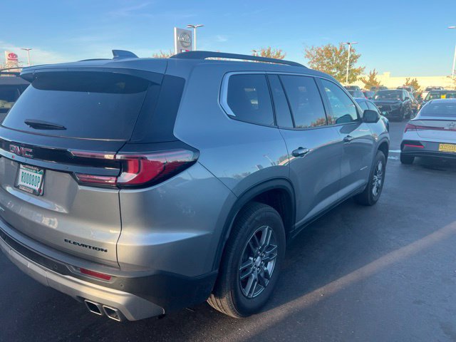 Used 2025 GMC Acadia Elevation AWD/4WD image 5