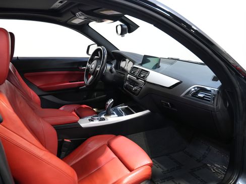 Used 2018 BMW M240i Coupe image 30