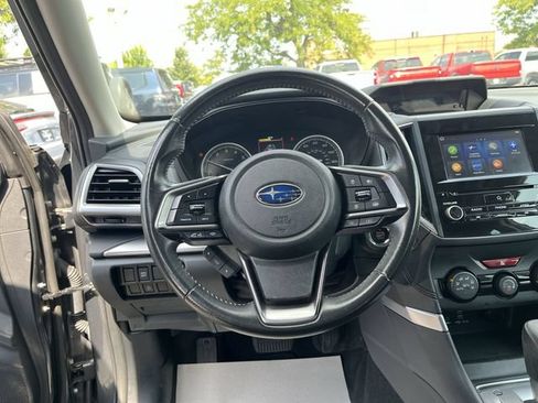Used 2023 Subaru Forester Premium AWD/4WD image 13