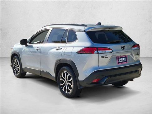 Used 2025 Toyota Corolla Cross AWD Hybrid image 7