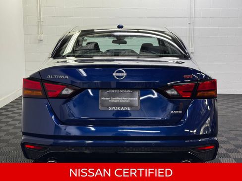 Certified 2024 Nissan Altima 2.5 SR w/ SR Premium Package AWD/4WD image 10