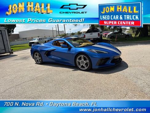 Used 2021 Chevrolet Corvette Stingray Premium Conv w/ Z51 Performance Package RWD image 13