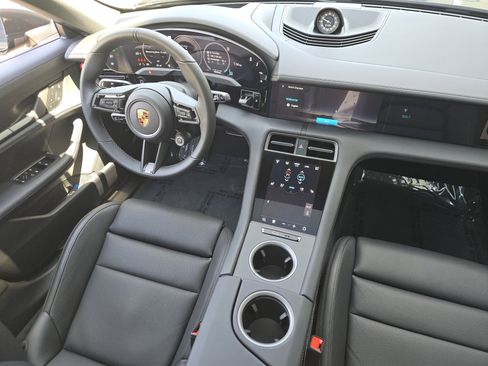 New 2026 Porsche Taycan 4S AWD/4WD image 26