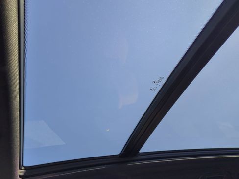 Used 2023 BMW X5 xDrive45e w/ M Sport Package image 28