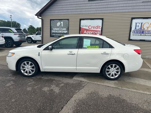 Used 2012 Lincoln MKZ FWD image 8