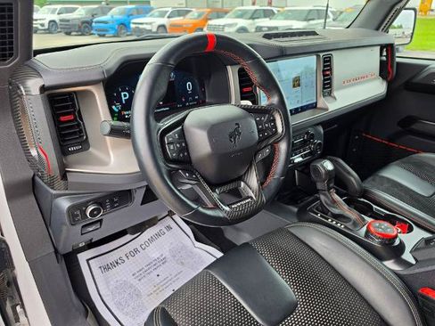 Certified 2024 Ford Bronco Raptor w/ Interior Carbon Fiber Pack 6 AWD/4WD image 17