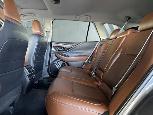 Used 2022 Subaru Outback Touring image 12
