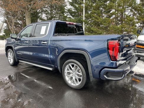 Used 2023 GMC Sierra 1500 Denali w/ Denali Reserve Package image 8