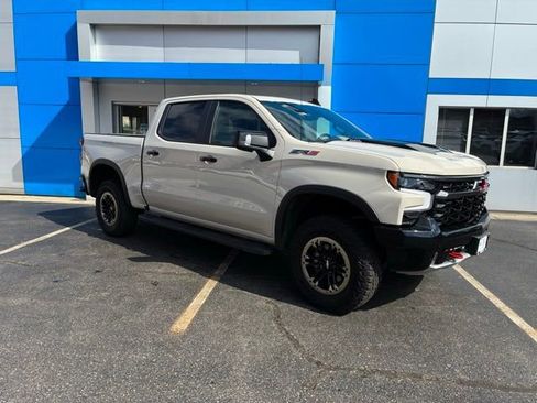 New 2026 Chevrolet Silverado 1500 ZR2 AWD/4WD image 3