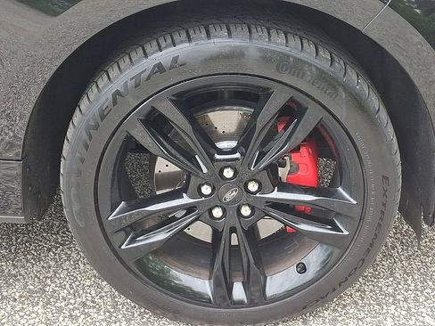 Used 2019 Ford Edge ST w/ Equipment Group 401A AWD/4WD image 8