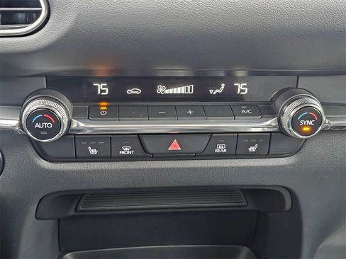 Used 2023 MAZDA CX-30 AWD 2.5 S w/ Preferred Package image 16