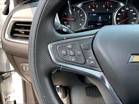 Used 2024 Chevrolet Equinox LS w/ LS Convenience Package FWD image 11
