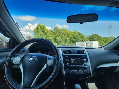 Used 2014 Nissan Altima 2.5 SV FWD image 20