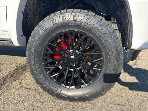 New 2026 RAM 1500 Big Horn AWD/4WD image 10