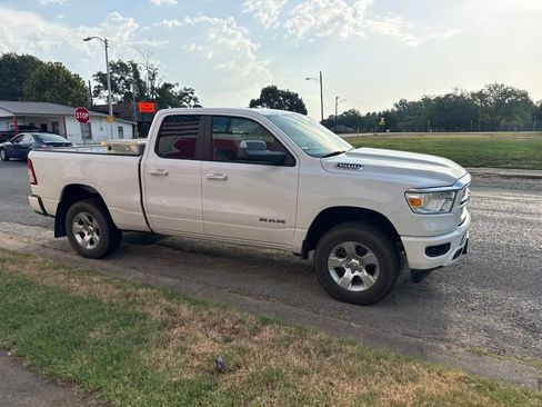 Used 2020 RAM 1500 Big Horn AWD/4WD image 7