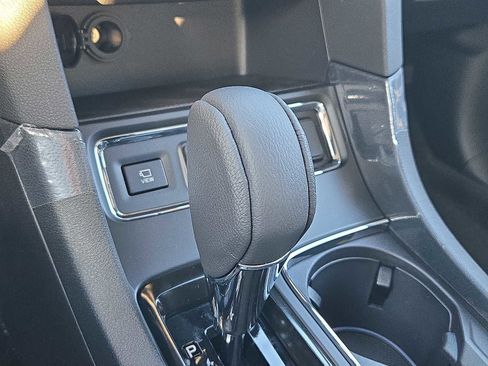 New 2026 Subaru Ascent Bronze Edition image 8