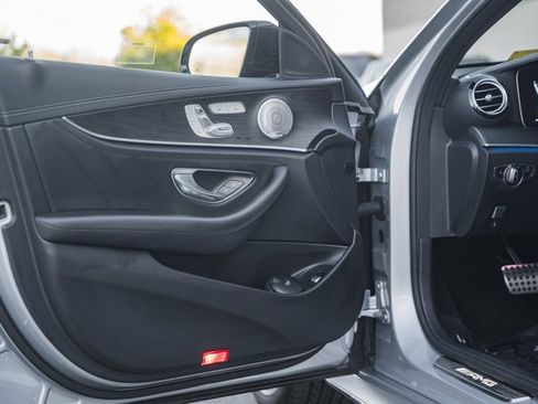 Certified 2022 Mercedes-Benz E 53 AMG 4MATIC Sedan image 37