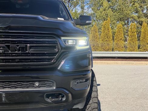 Used 2022 RAM 1500 Limited AWD/4WD image 18