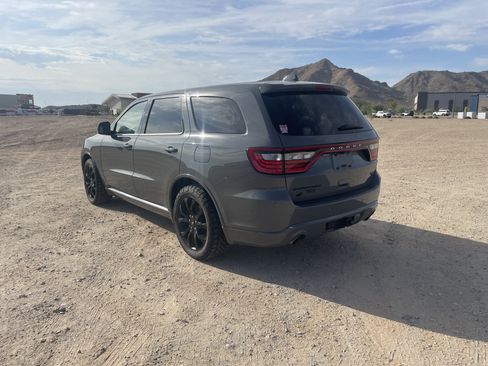 Used 2019 Dodge Durango R/T w/ Technology Group AWD/4WD image 3