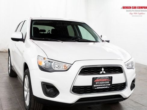 Used 2015 Mitsubishi Outlander Sport ES AWD/4WD image 1