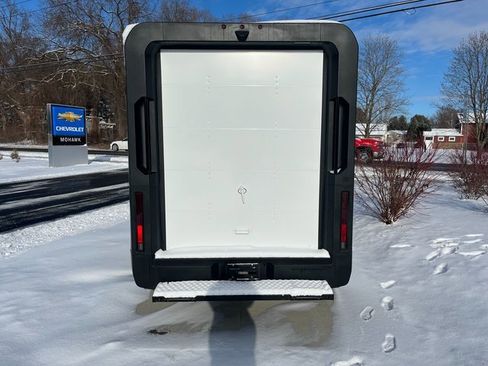 New 2025 Chevrolet Brightdrop 400 image 5