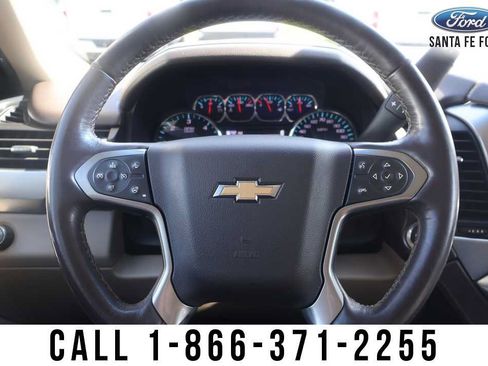 Used 2015 Chevrolet Suburban LT w/ Luxury Package RWD image 43