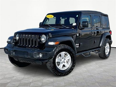 Used 2018 Jeep Wrangler Unlimited Sport S image 3