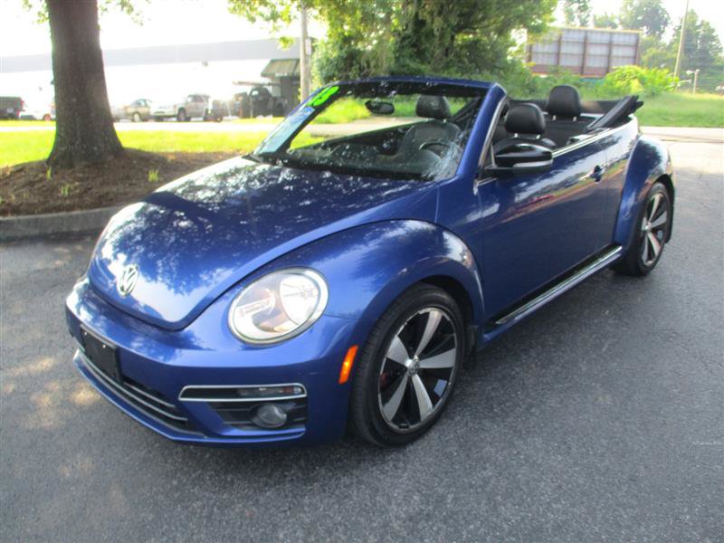 Used 2013 Volkswagen Beetle 2.0T FWD image 3