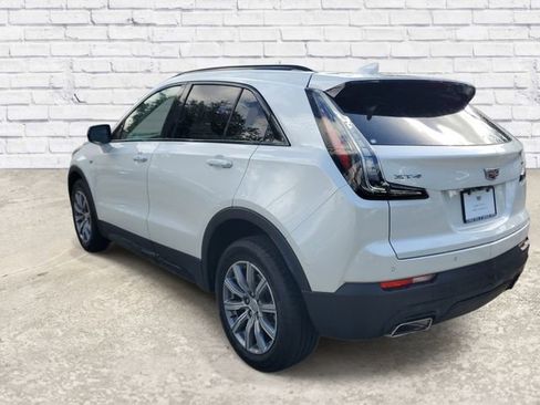 Certified 2023 Cadillac XT4 Sport FWD image 2
