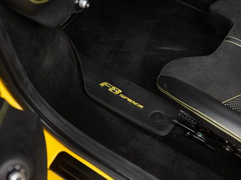Certified 2021 Ferrari F8 Tributo RWD image 71