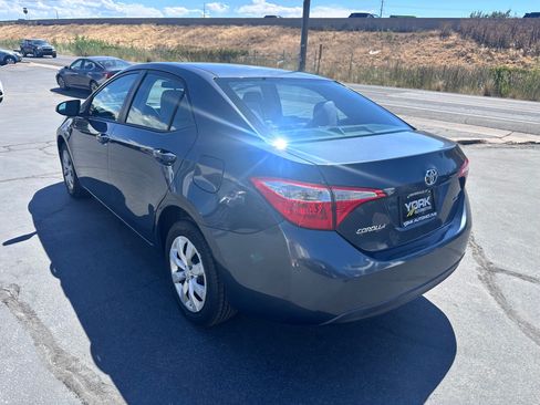 Used 2015 Toyota Corolla LE FWD image 4