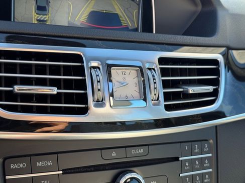 Used 2016 Mercedes-Benz E 350 Sedan image 30