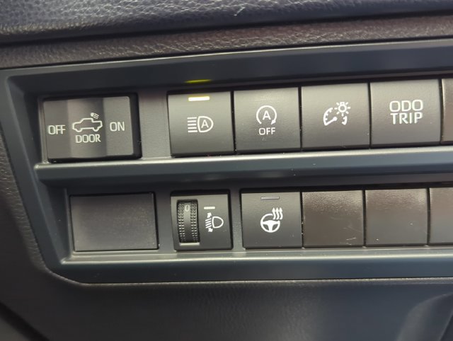 Used 2024 Toyota Tundra SR5 w/ SR5 Premium Package AWD/4WD image 34