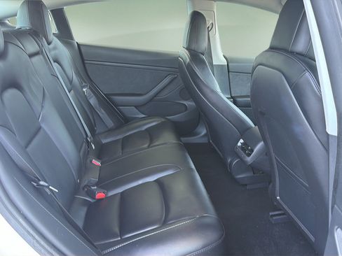 Used 2021 Tesla Model 3 Standard Range Plus RWD image 15