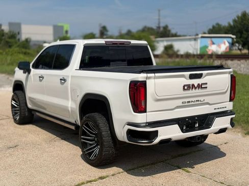 Used 2019 GMC Sierra 1500 Denali w/ Denali Ultimate Package AWD/4WD image 4