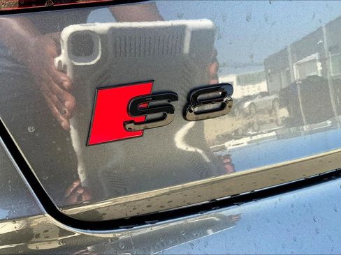 New 2025 Audi S8 image 15
