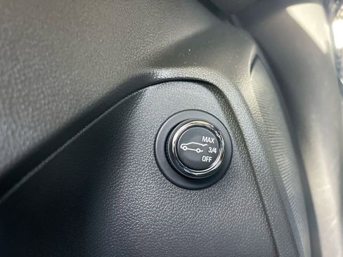 Used 2024 Chevrolet TrailBlazer LT w/ Convenience Package image 22