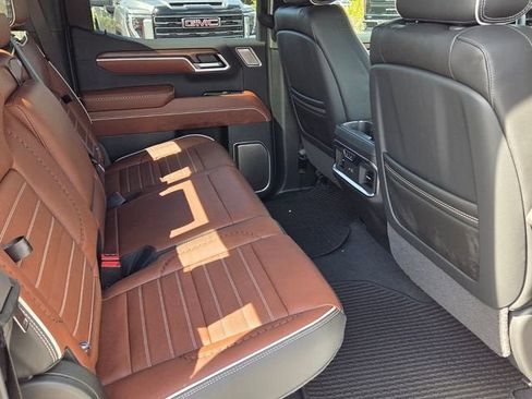 New 2026 GMC Sierra 1500 Denali Ultimate AWD/4WD image 17