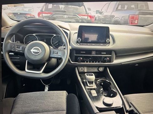 Certified 2023 Nissan Rogue SV image 16