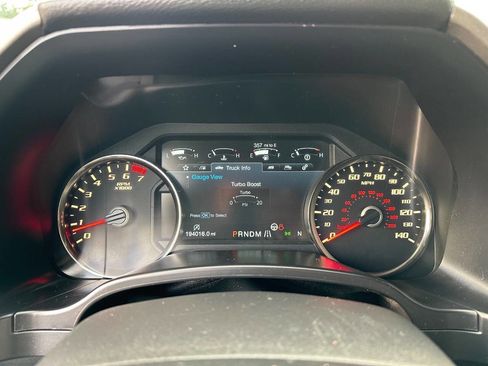 Used 2018 Ford F150 Raptor w/ Equipment Group 802A Luxury image 32