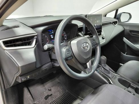 Used 2024 Toyota Corolla LE image 18