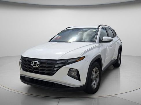 Used 2023 Hyundai Tucson SEL image 3