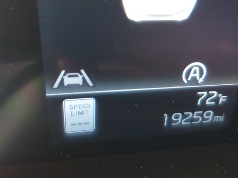 Used 2024 Kia Sportage EX FWD image 19