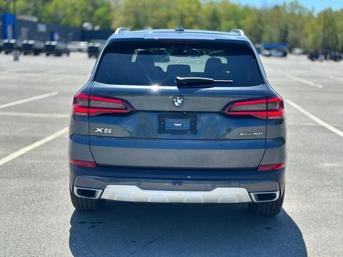 Used 2022 BMW X5 xDrive40i w/ Premium Package AWD/4WD image 5