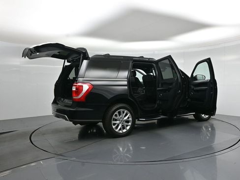 Certified 2021 Ford Expedition XLT RWD image 6