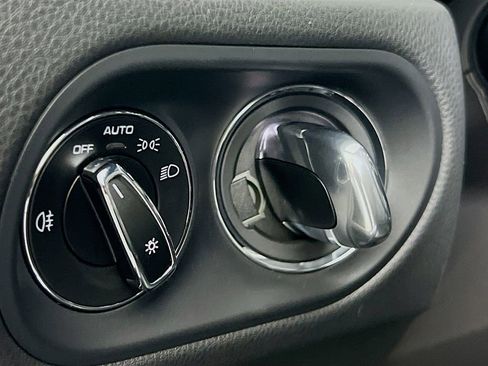 New 2026 Porsche Macan S image 11