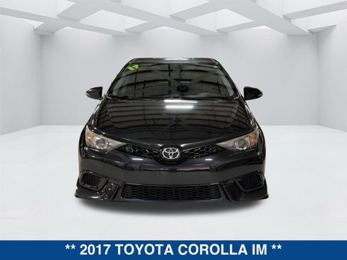 Used 2017 Toyota Corolla iM image 8