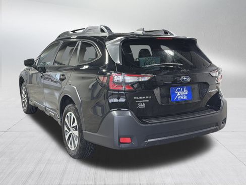 Certified 2025 Subaru Outback Premium w/ Popular Package #1A image 5