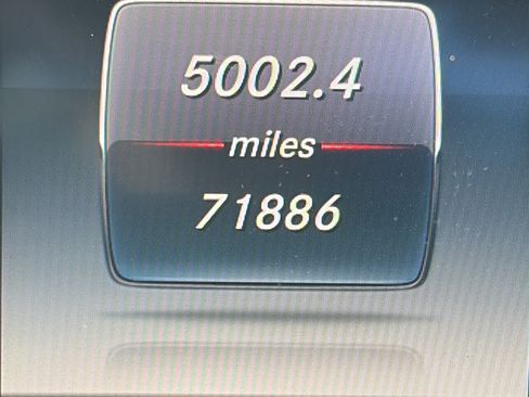 Used 2015 Mercedes-Benz C 300 4MATIC Sedan image 18