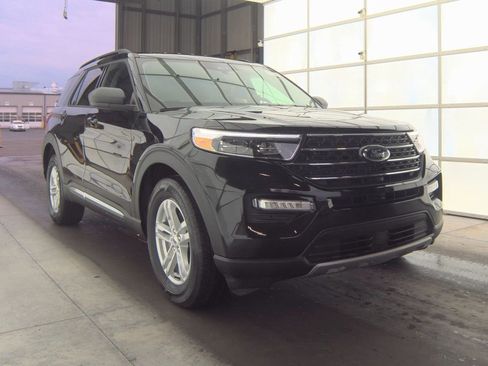 Used 2023 Ford Explorer XLT w/ Equipment Group 202A image 1